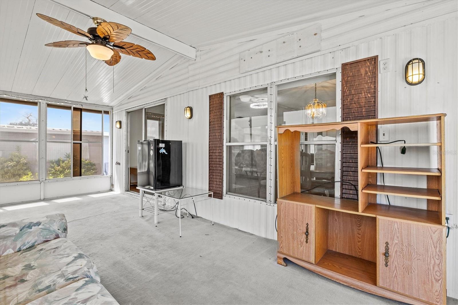 Image 33 of 59 For 5316 53rd Avenue E K28