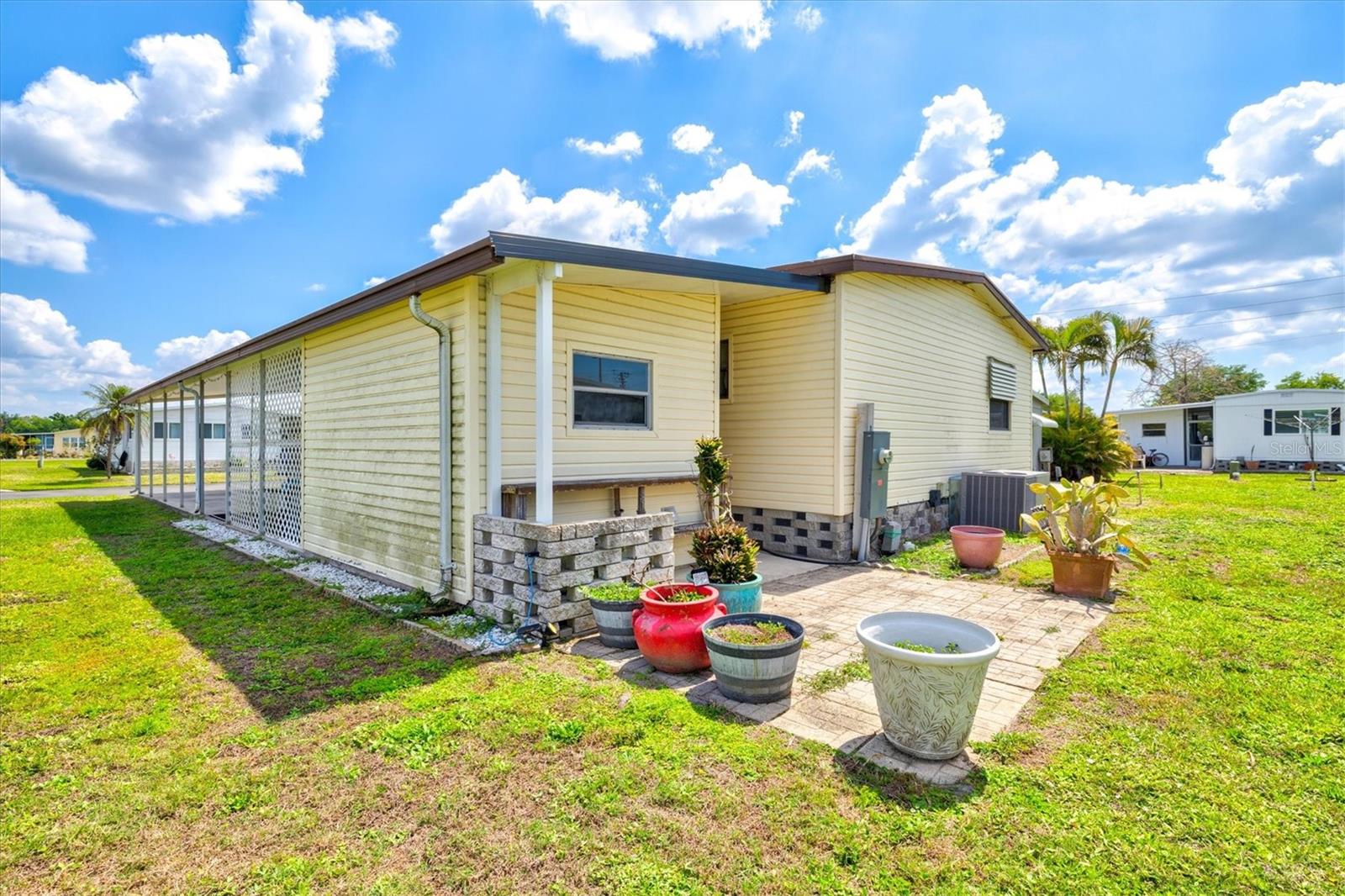 Image 38 of 59 For 5316 53rd Avenue E K28