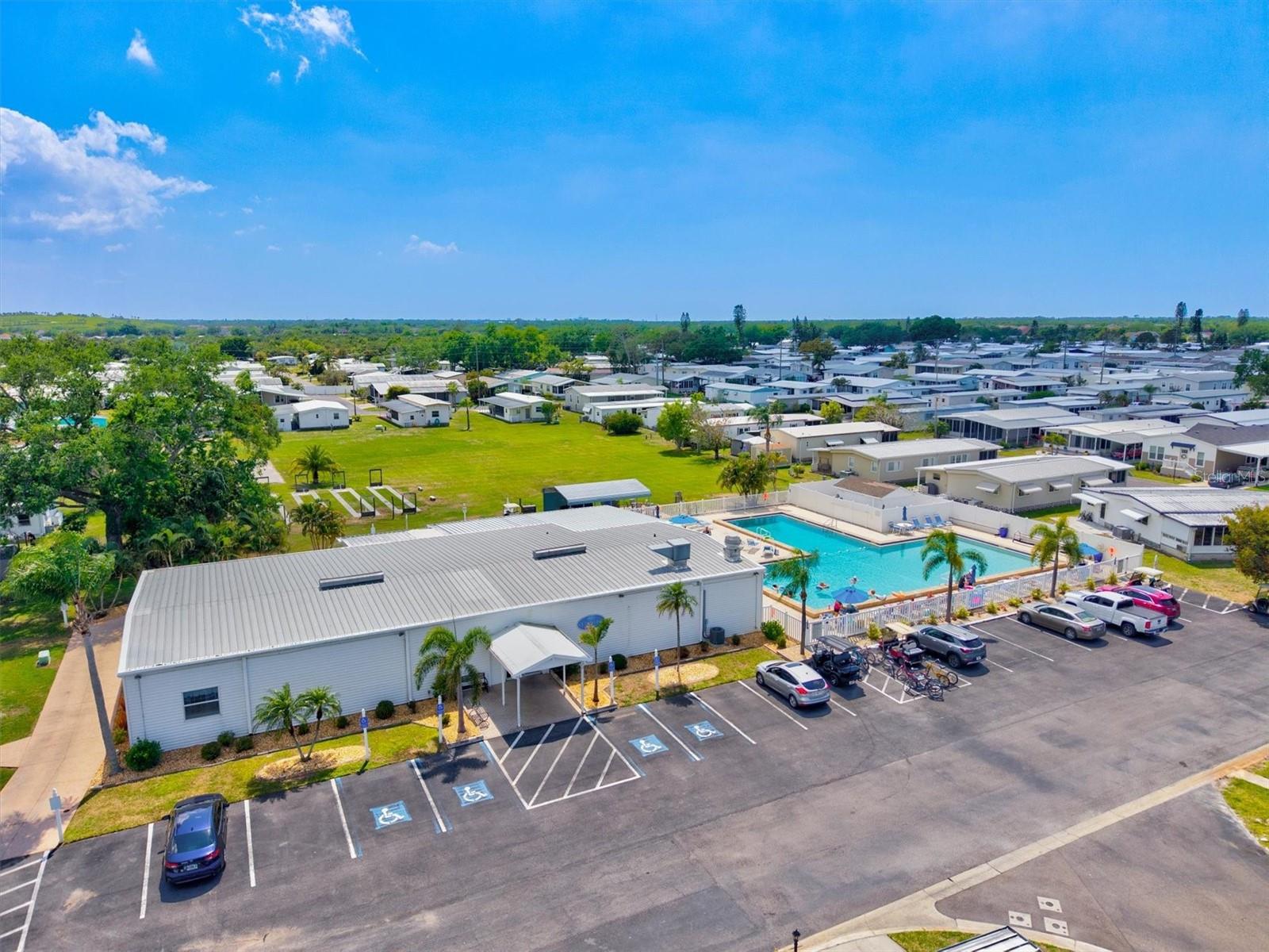 Image 41 of 59 For 5316 53rd Avenue E K28