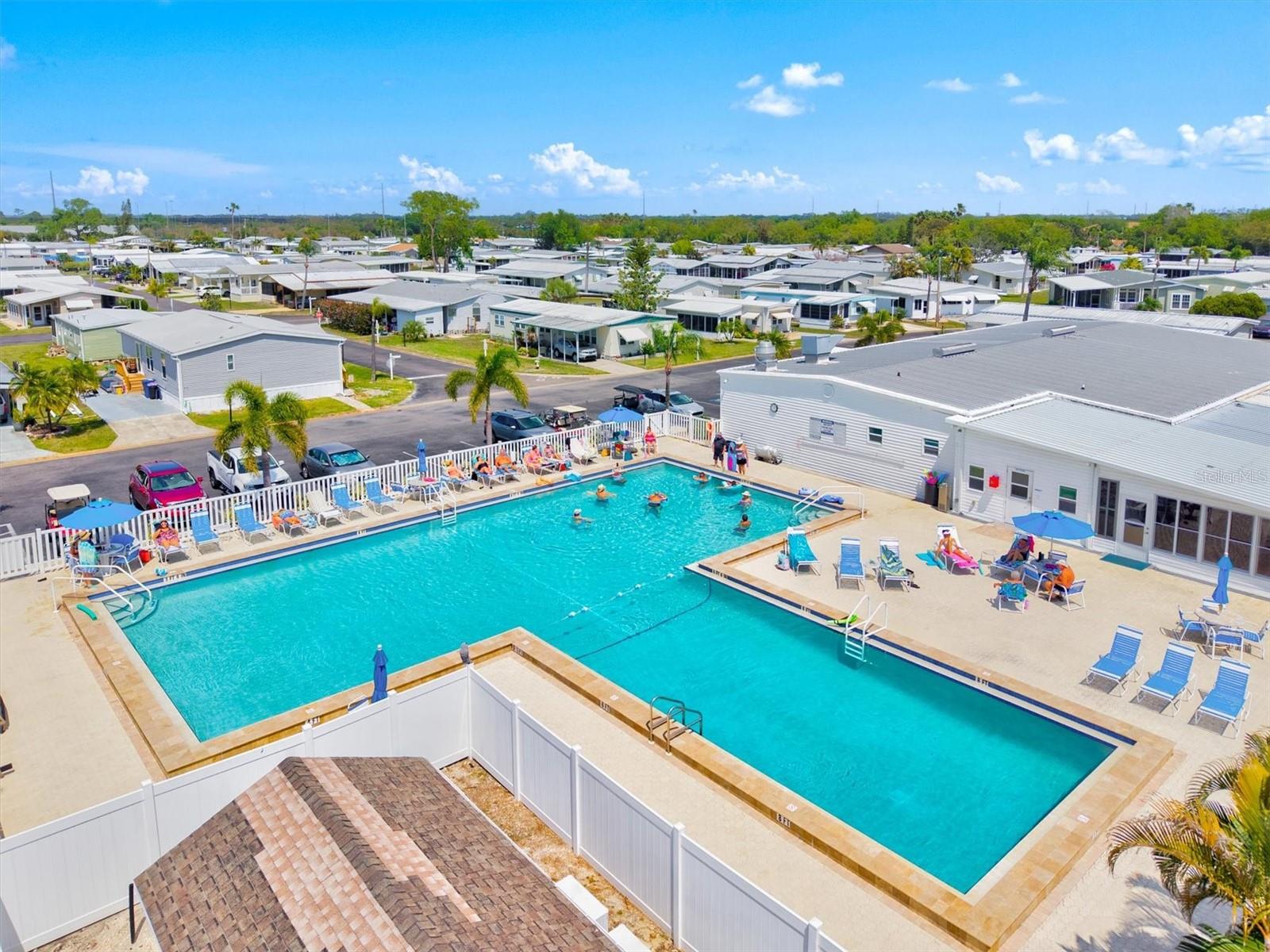 Image 42 of 59 For 5316 53rd Avenue E K28