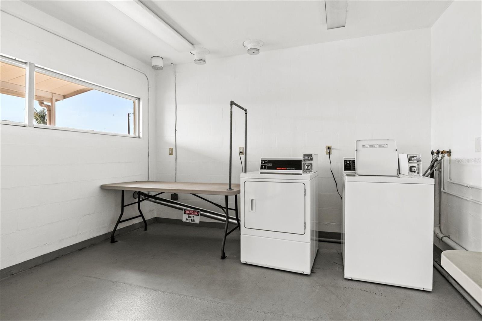 Image 51 of 59 For 5316 53rd Avenue E K28