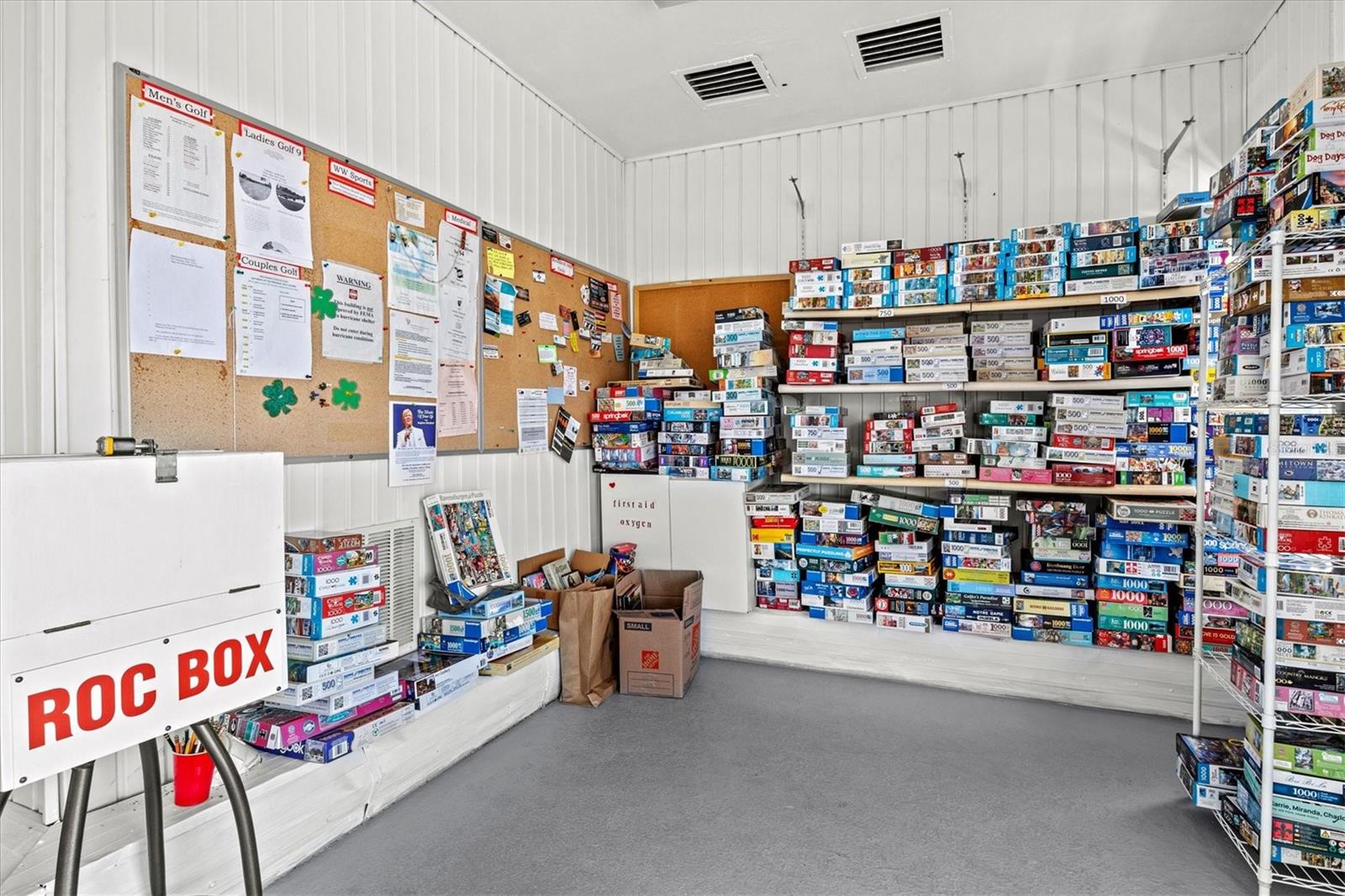 Image 53 of 59 For 5316 53rd Avenue E K28