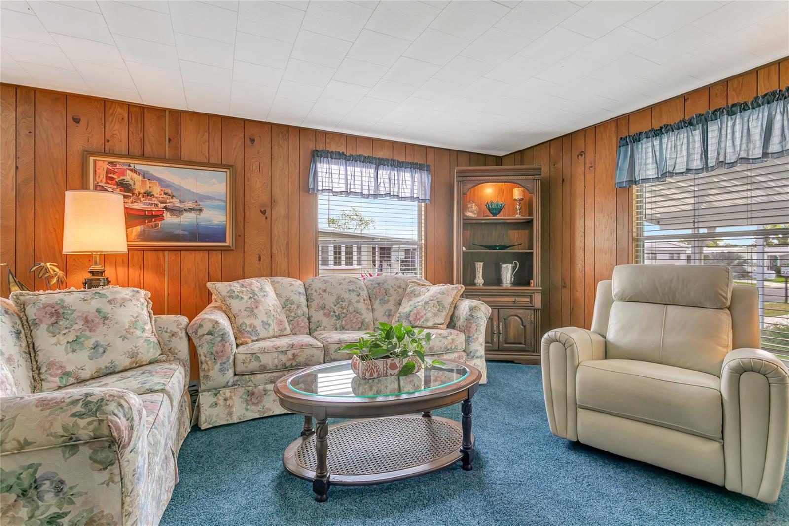 Image 23 of 58 For 3208 Oakwood Boulevard S