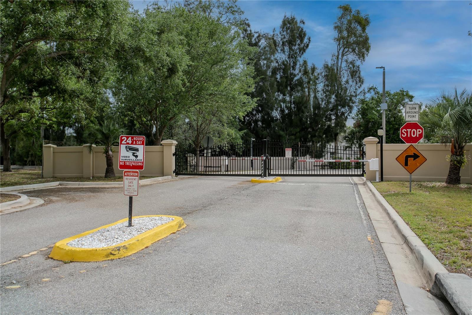 Image 57 of 58 For 3208 Oakwood Boulevard S