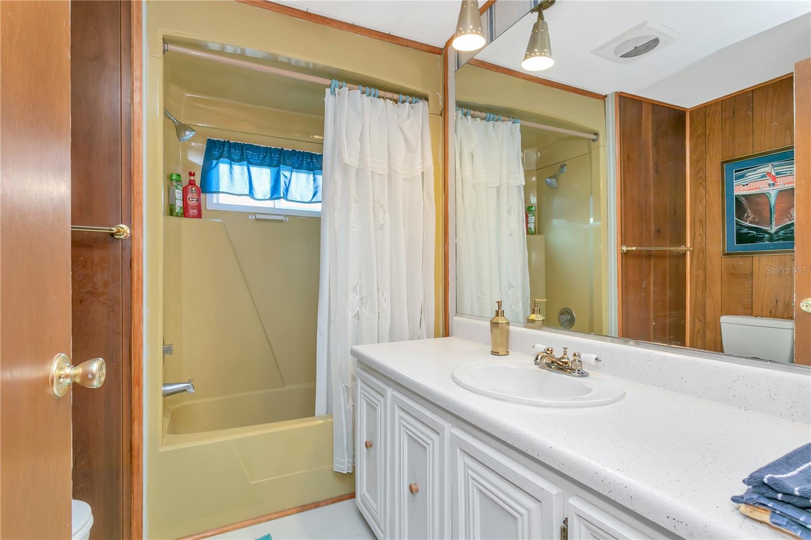 Image 8 of 58 For 3208 Oakwood Boulevard S