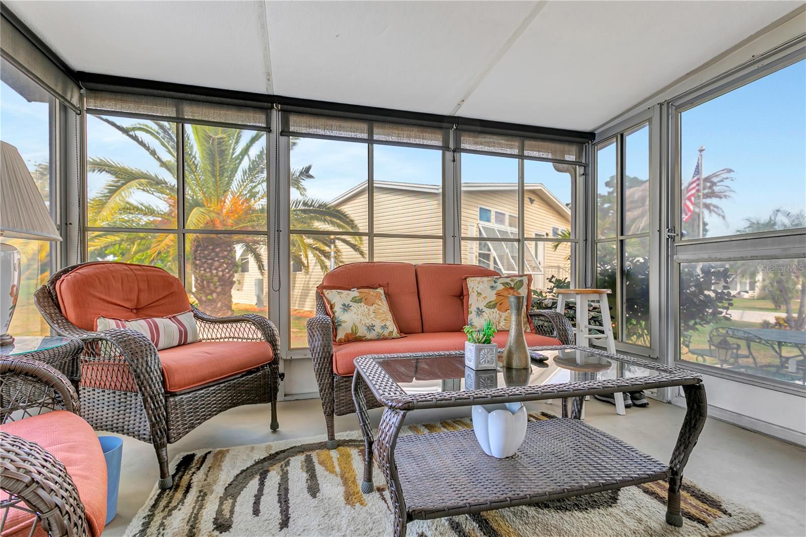 Image 9 of 58 For 3208 Oakwood Boulevard S