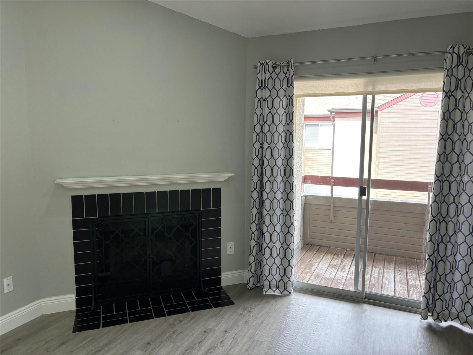 Image 21 of 44 For 10263 Gandy Boulevard N 2106