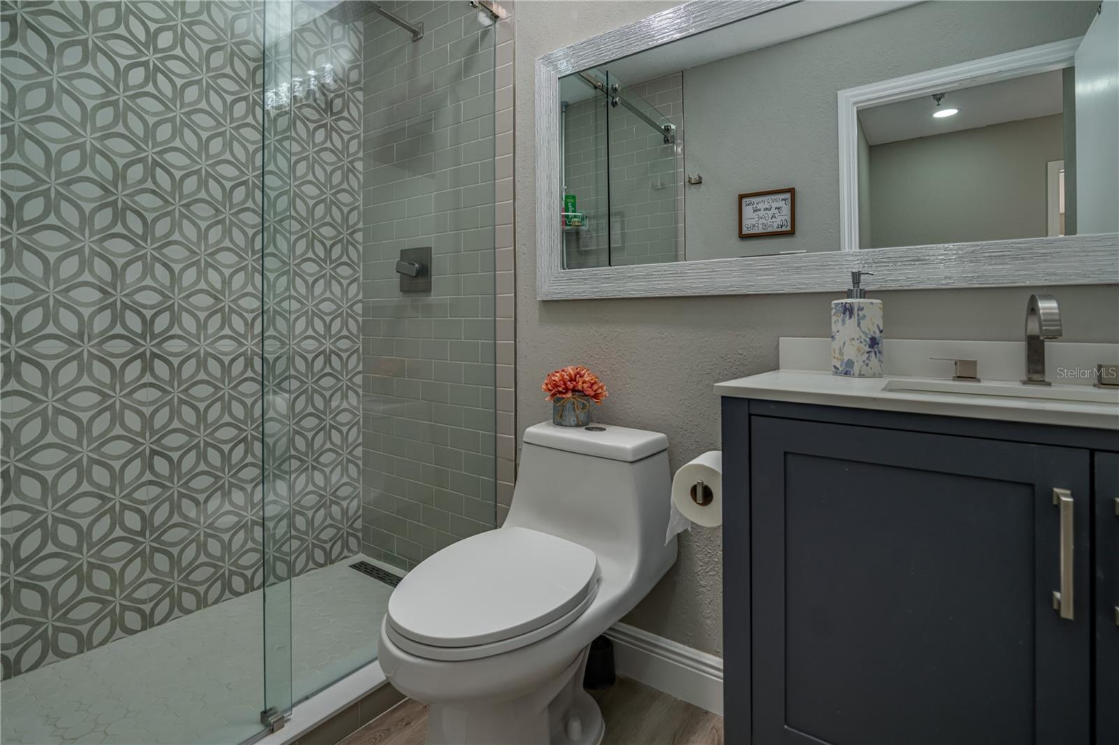 Image 31 of 44 For 10263 Gandy Boulevard N 2106