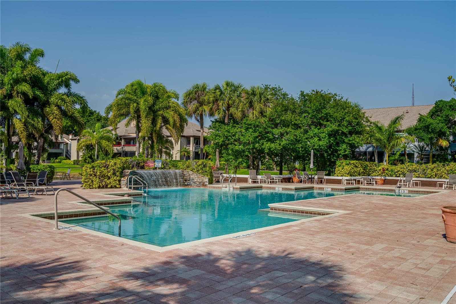 Image 37 of 44 For 10263 Gandy Boulevard N 2106