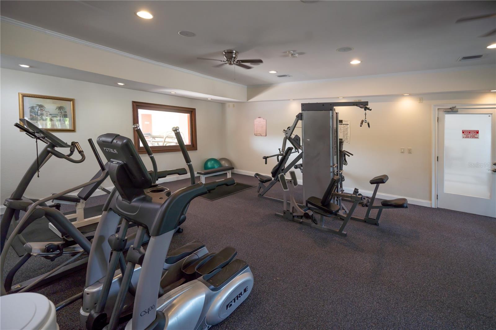 Image 43 of 44 For 10263 Gandy Boulevard N 2106