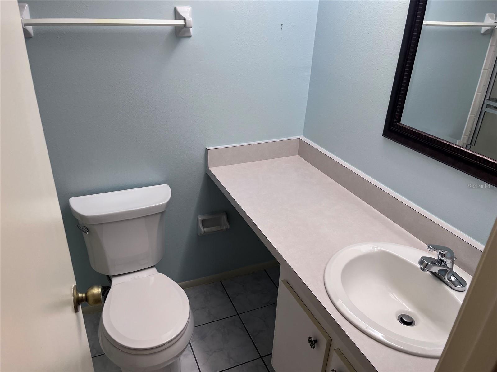 Image 15 of 30 For 315 30th Avenue W B203