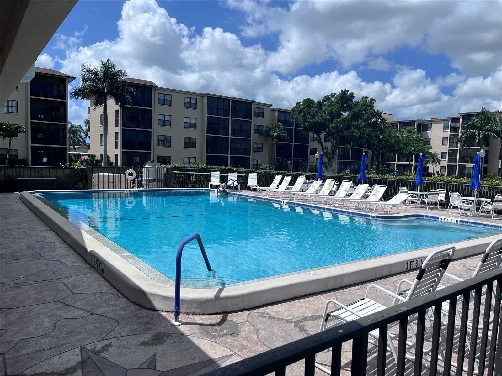 Image 19 of 30 For 315 30th Avenue W B203