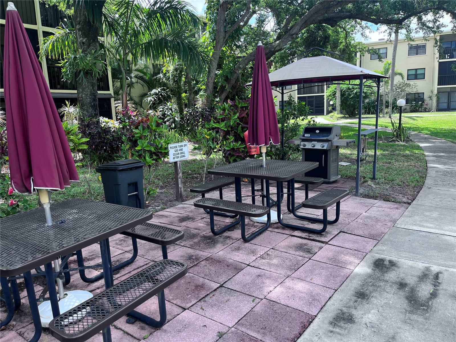 Image 21 of 30 For 315 30th Avenue W B203