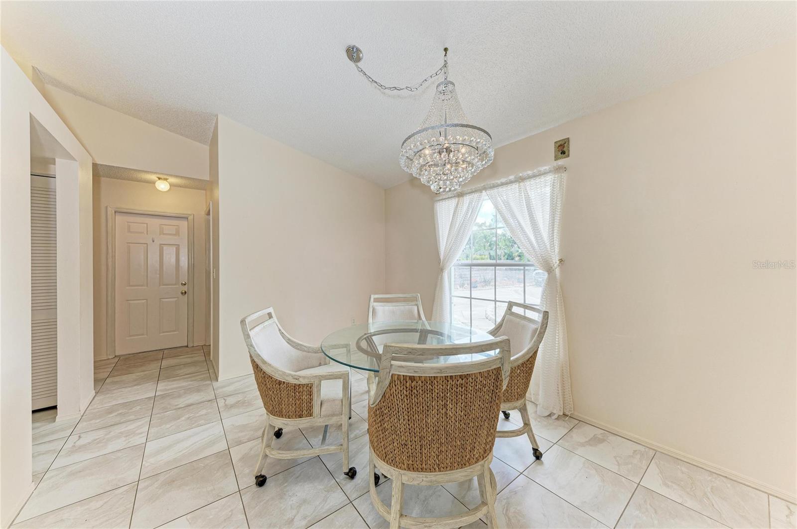 Image 17 of 40 For 4916 32nd Avenue Drive W