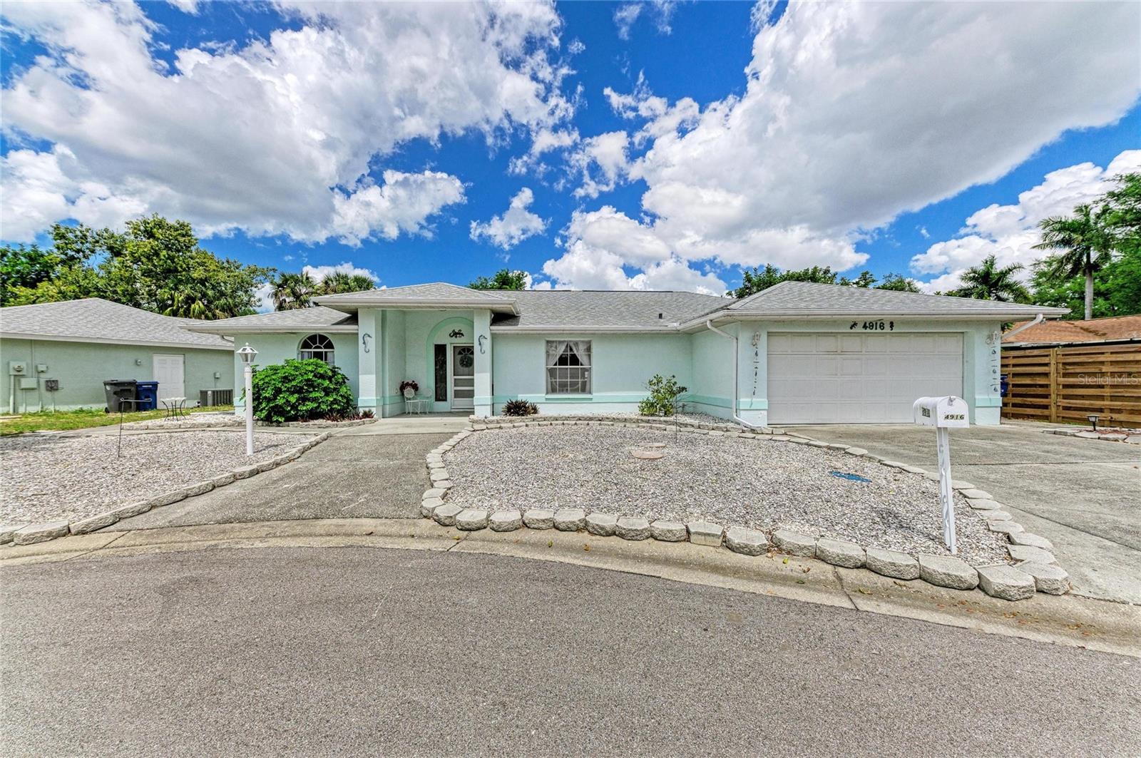 Image 6 of 40 For 4916 32nd Avenue Drive W