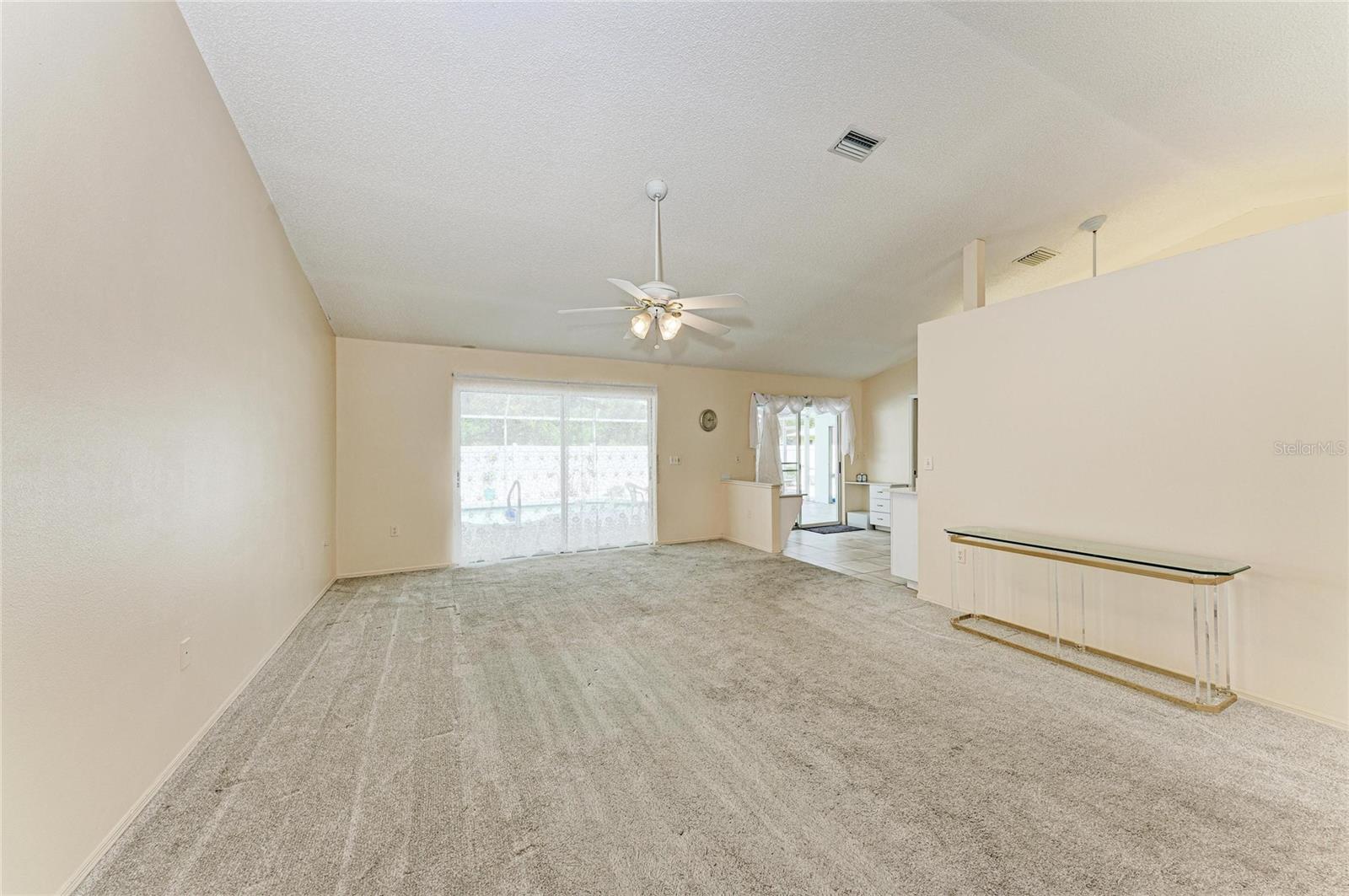 Image 9 of 40 For 4916 32nd Avenue Drive W