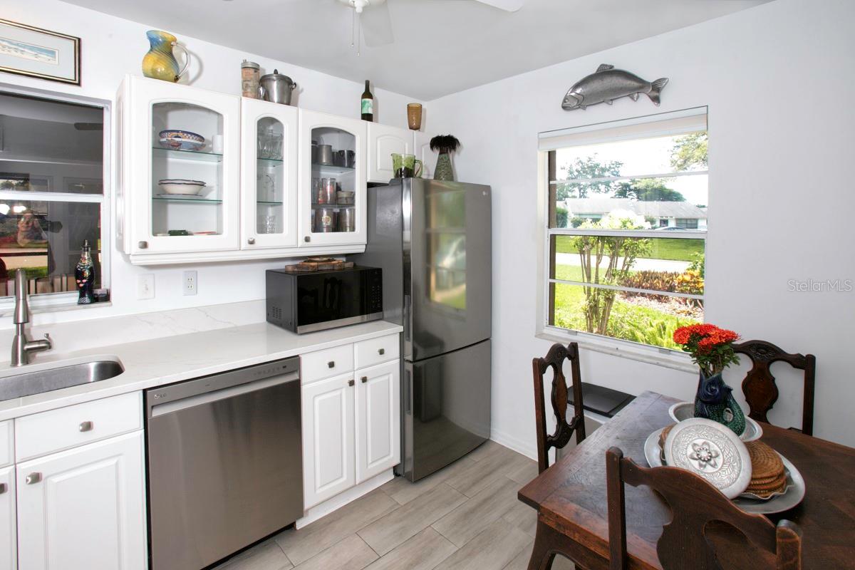 Image 2 of 48 For 6504 Heritage Lane 99