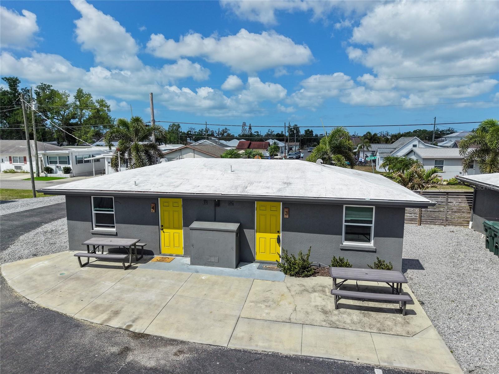 Image 2 of 8 For 3412 Clarinda Street