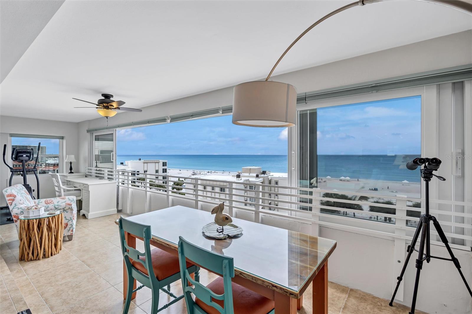 Image 11 of 80 For 6140 Midnight Pass Road 501