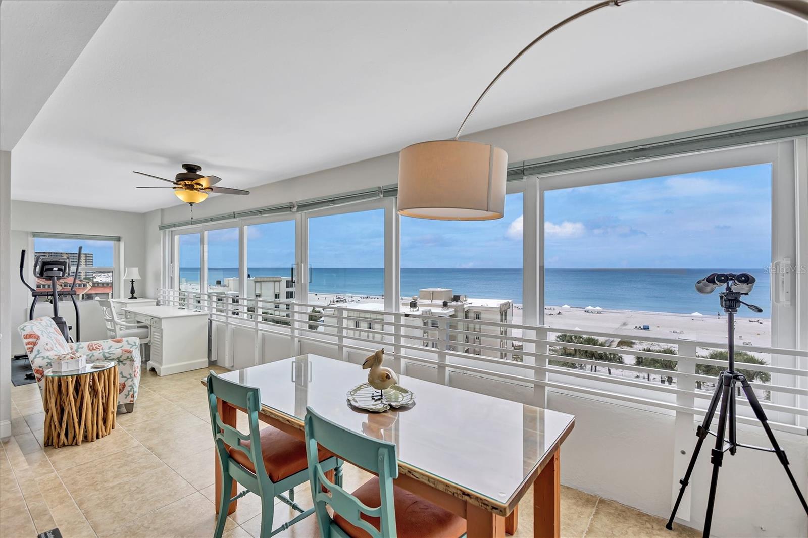 Image 12 of 80 For 6140 Midnight Pass Road 501