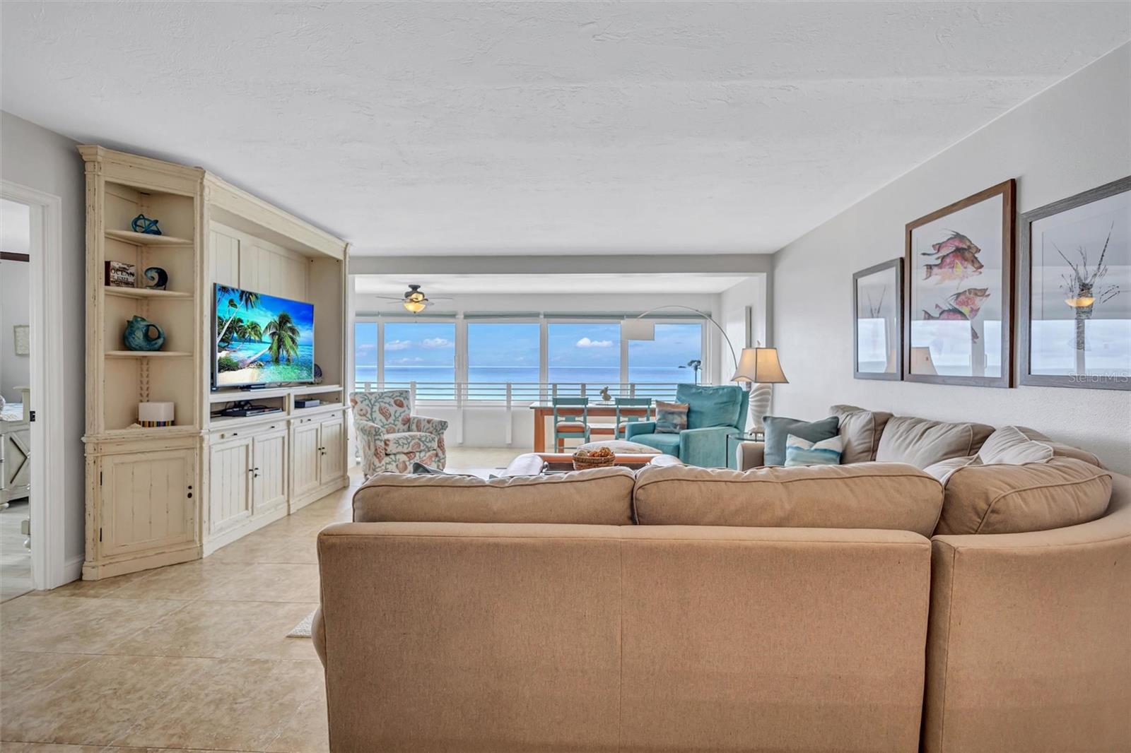 Image 7 of 80 For 6140 Midnight Pass Road 501