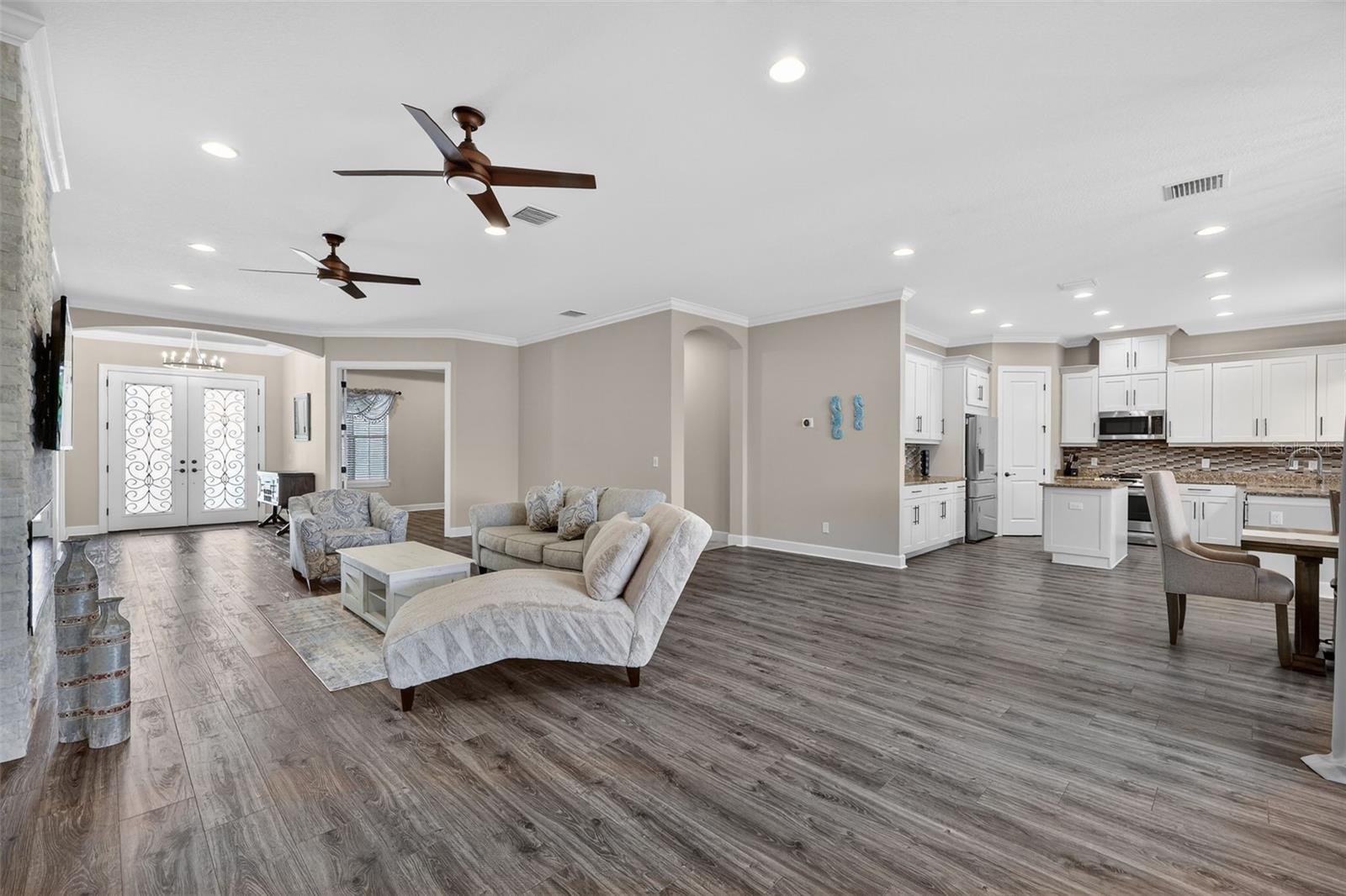 Image 10 of 94 For 5010 Tivoli Run