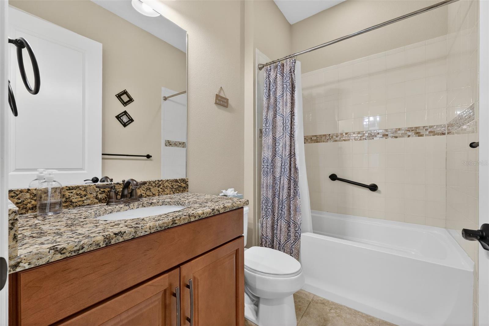 Image 29 of 94 For 5010 Tivoli Run