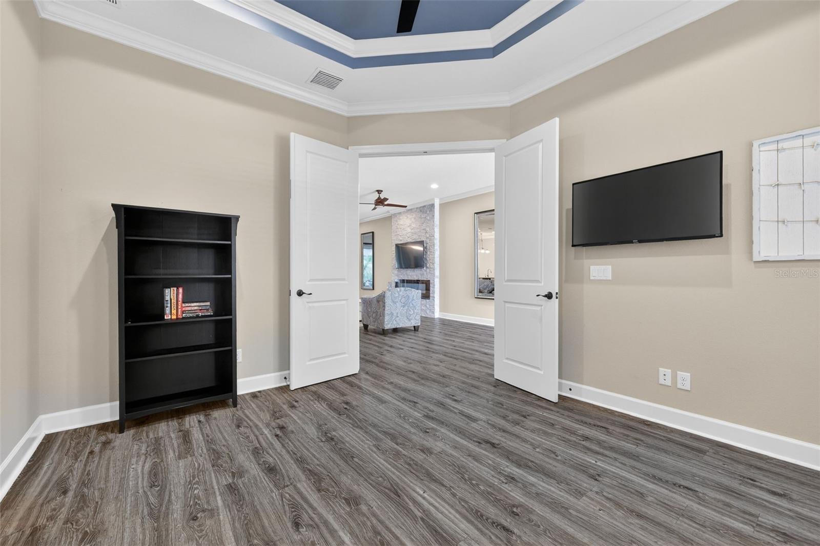 Image 30 of 94 For 5010 Tivoli Run