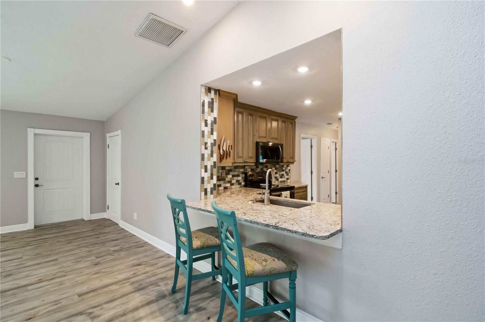 Image 11 of 55 For 907 69th Street Nw