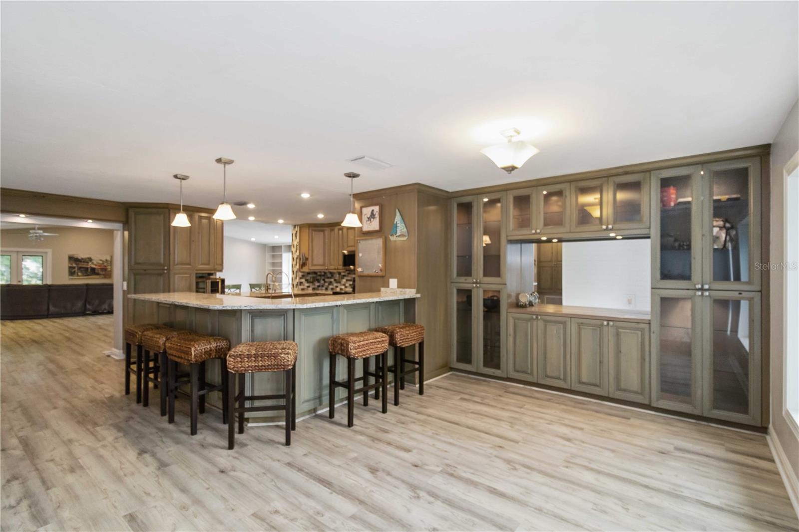 Image 16 of 55 For 907 69th Street Nw