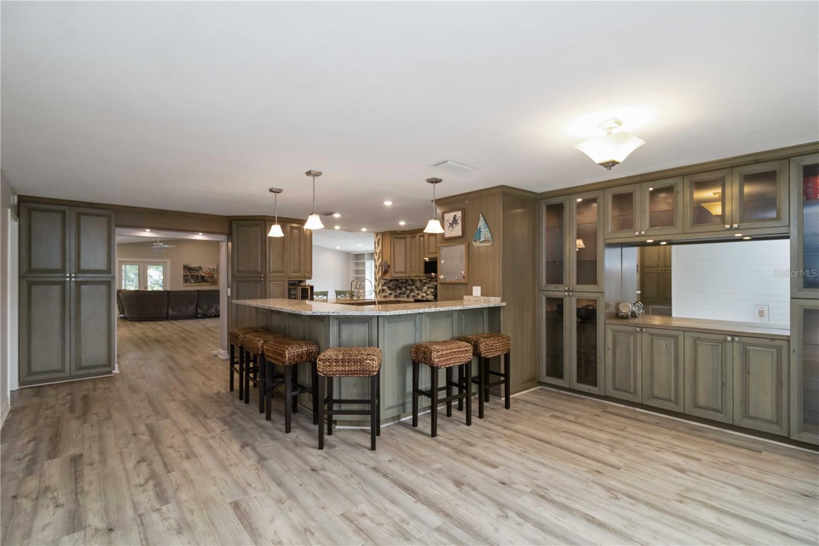 Image 17 of 55 For 907 69th Street Nw