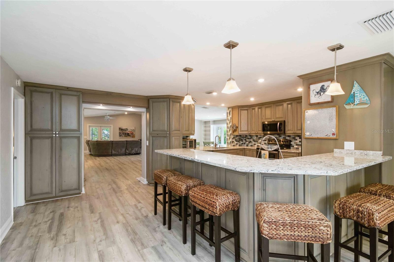 Image 19 of 55 For 907 69th Street Nw