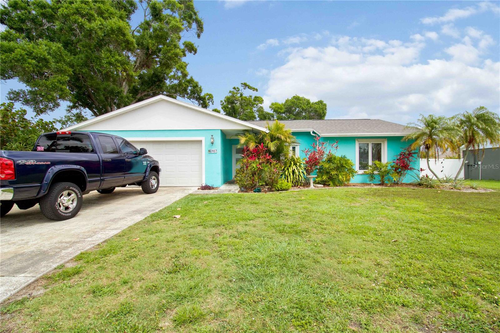 Image 2 of 55 For 907 69th Street Nw