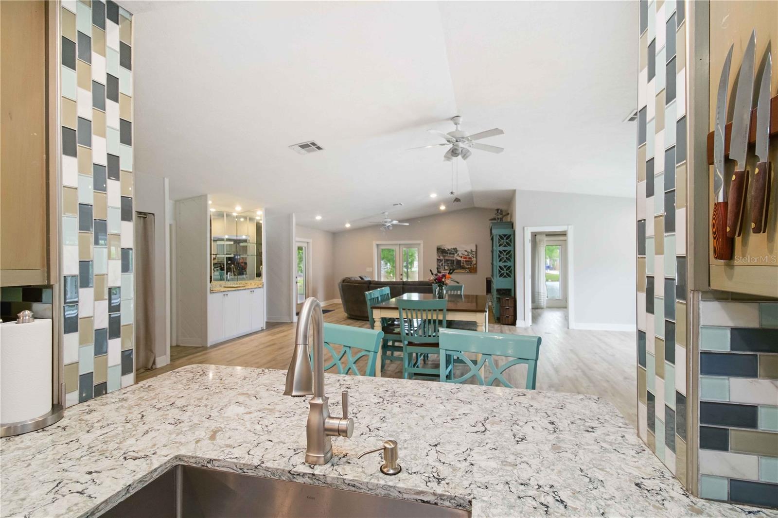 Image 24 of 55 For 907 69th Street Nw