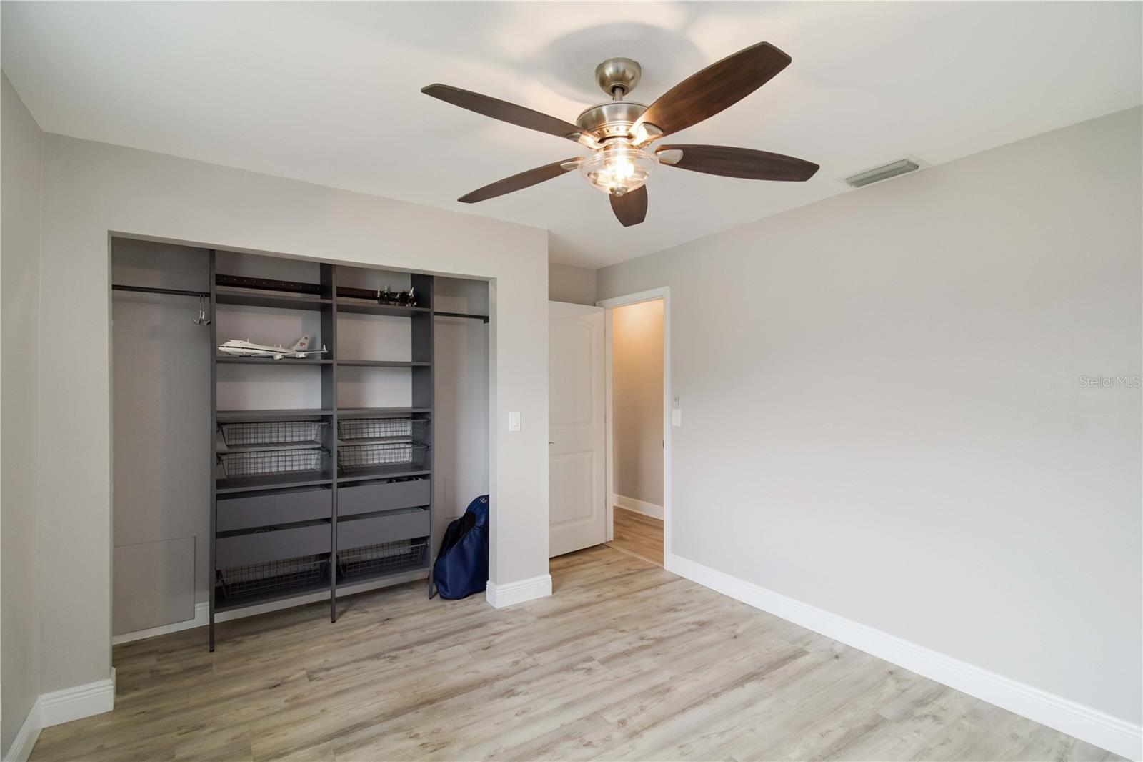 Image 32 of 55 For 907 69th Street Nw