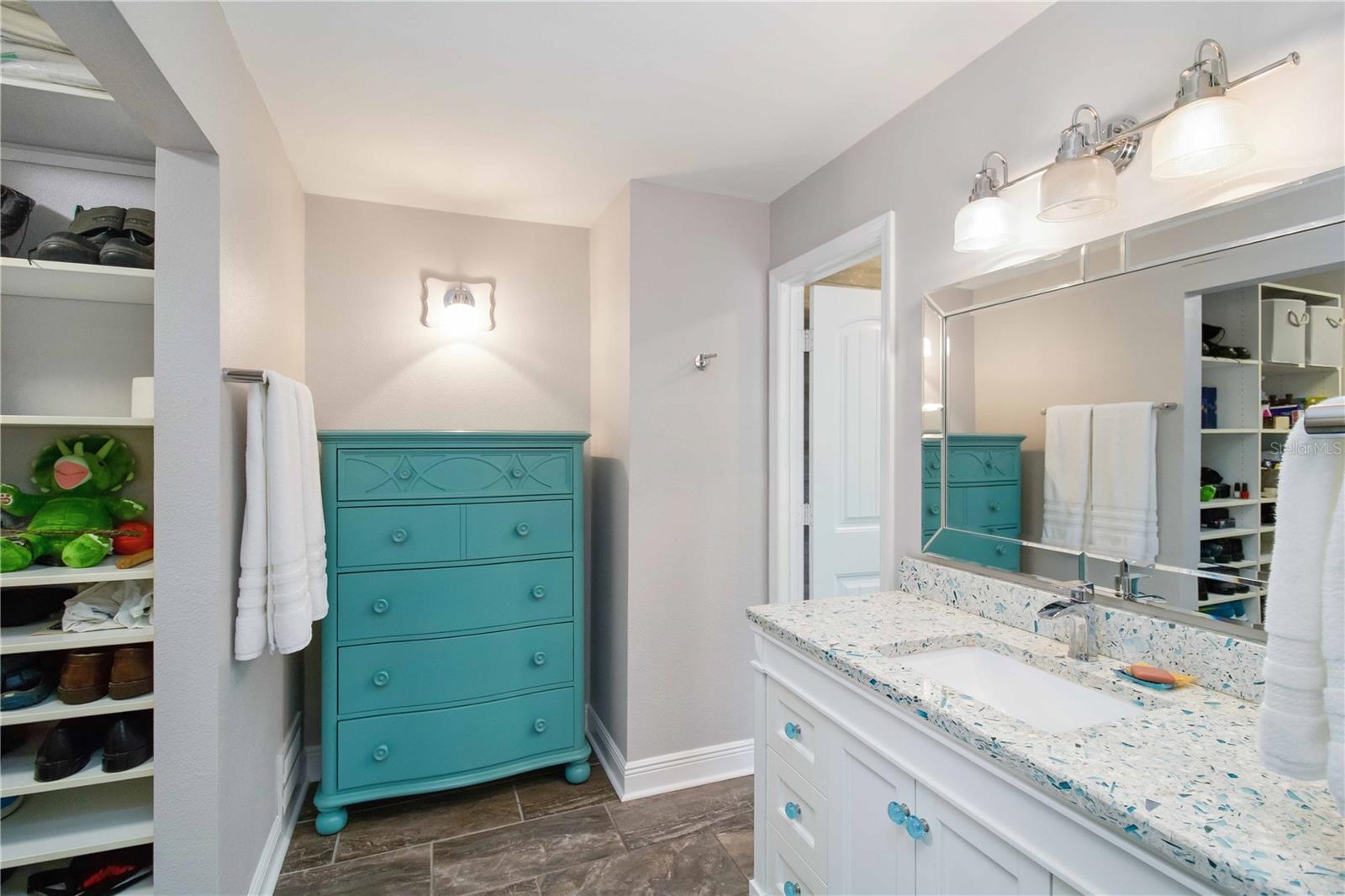 Image 37 of 55 For 907 69th Street Nw