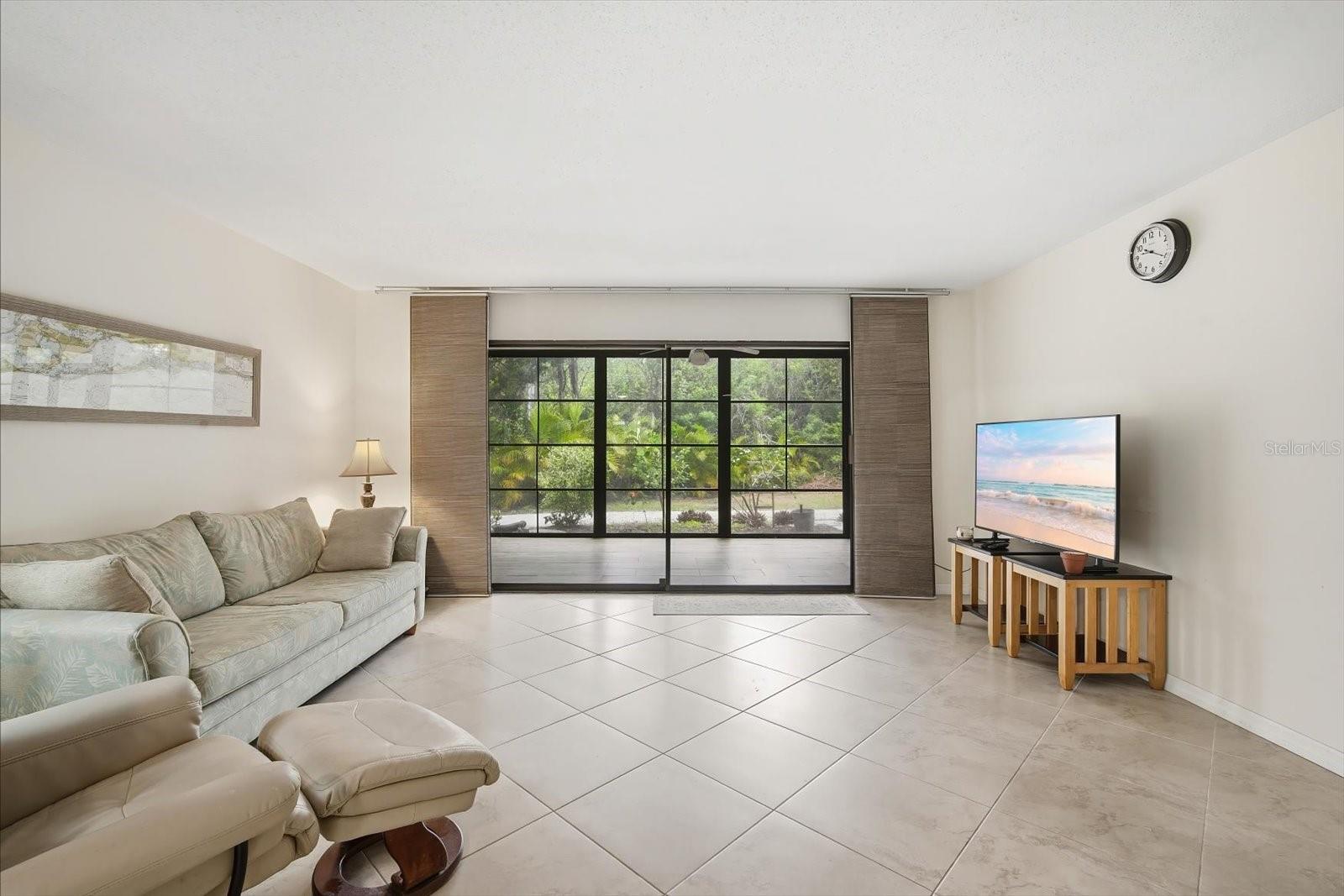 Image 7 of 32 For 169 Pinehurst Drive 169