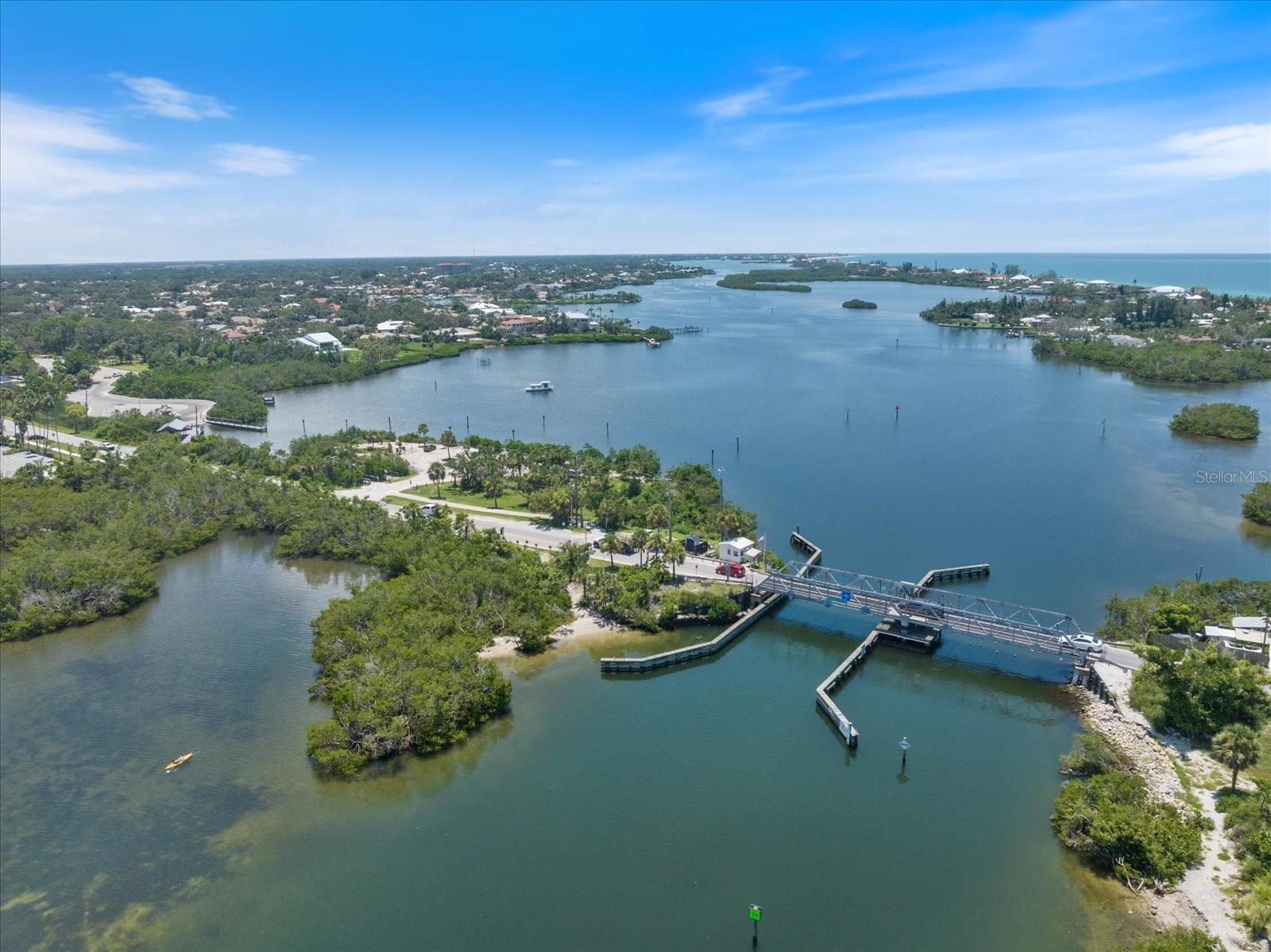 Image 39 of 50 For 5755 Archipelago Street