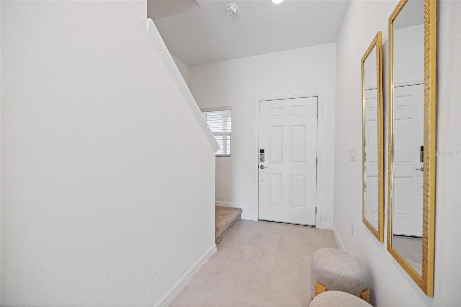 Image 4 of 50 For 5755 Archipelago Street