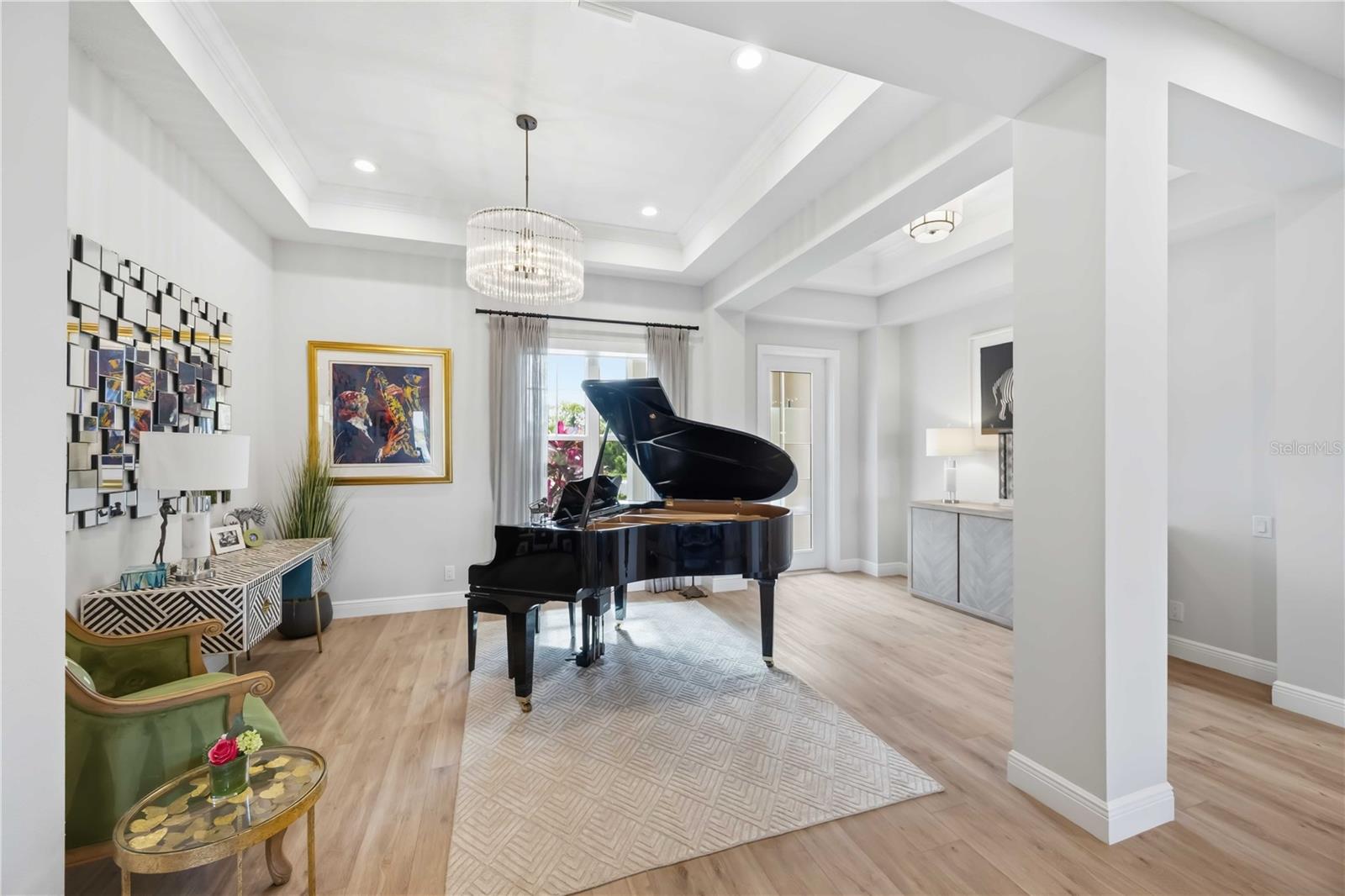 Image 13 of 61 For 18045 Home Run Drive