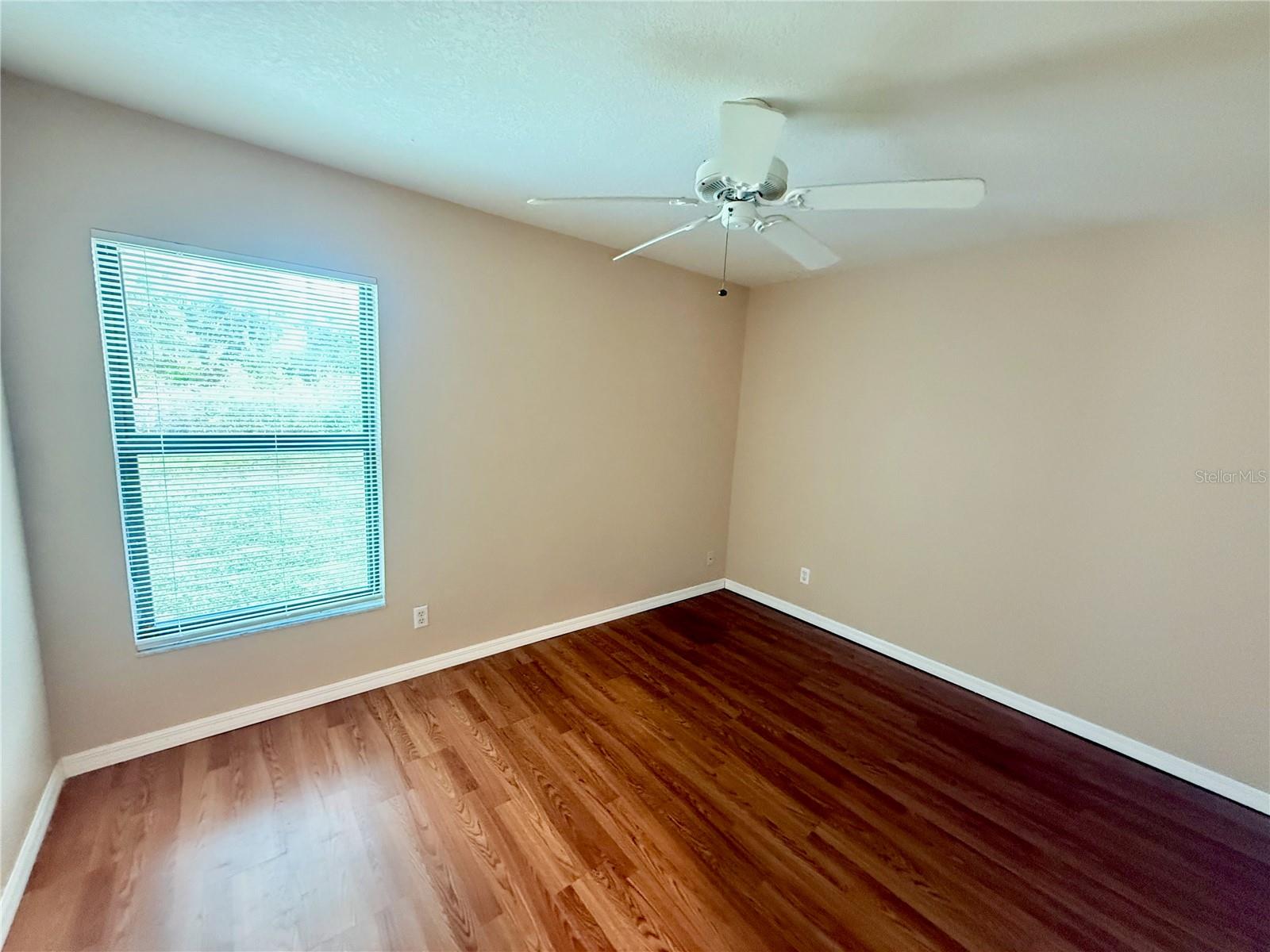 Image 7 of 19 For 1626 Cranberry Boulevard