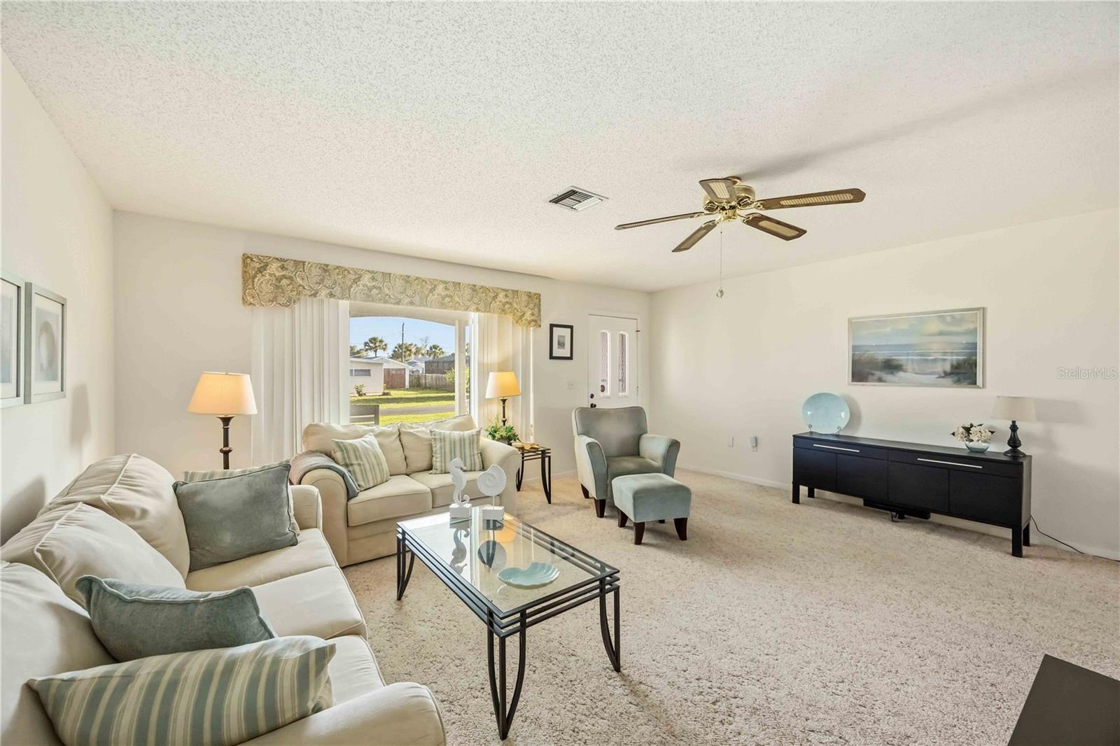 Image 10 of 60 For 886 4th Street