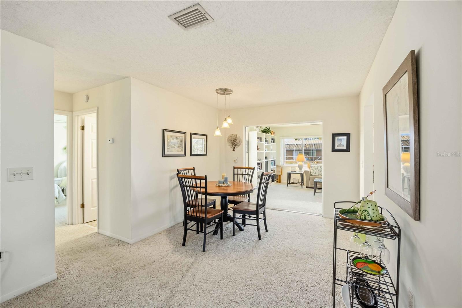 Image 11 of 60 For 886 4th Street