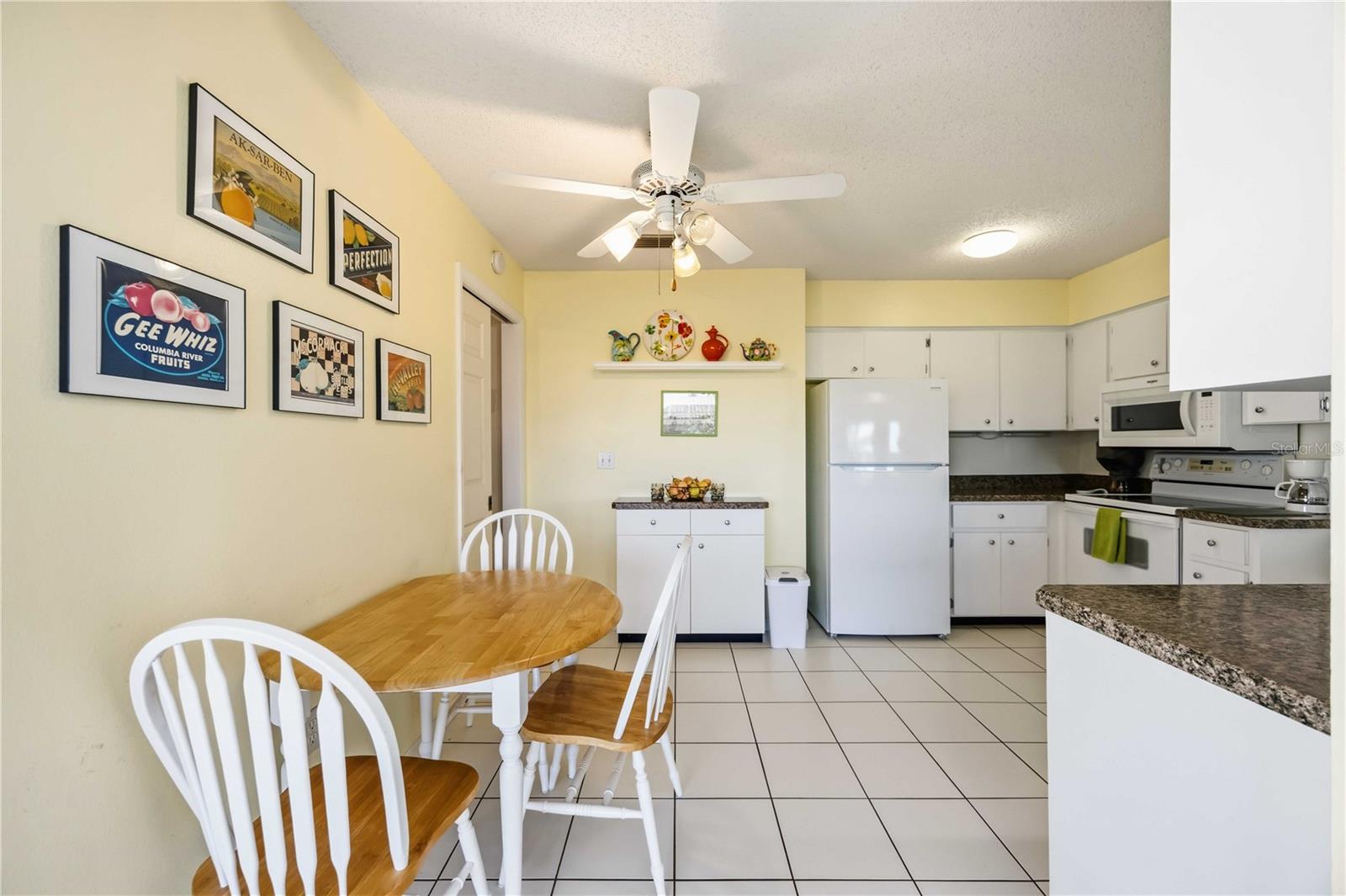 Image 19 of 60 For 886 4th Street