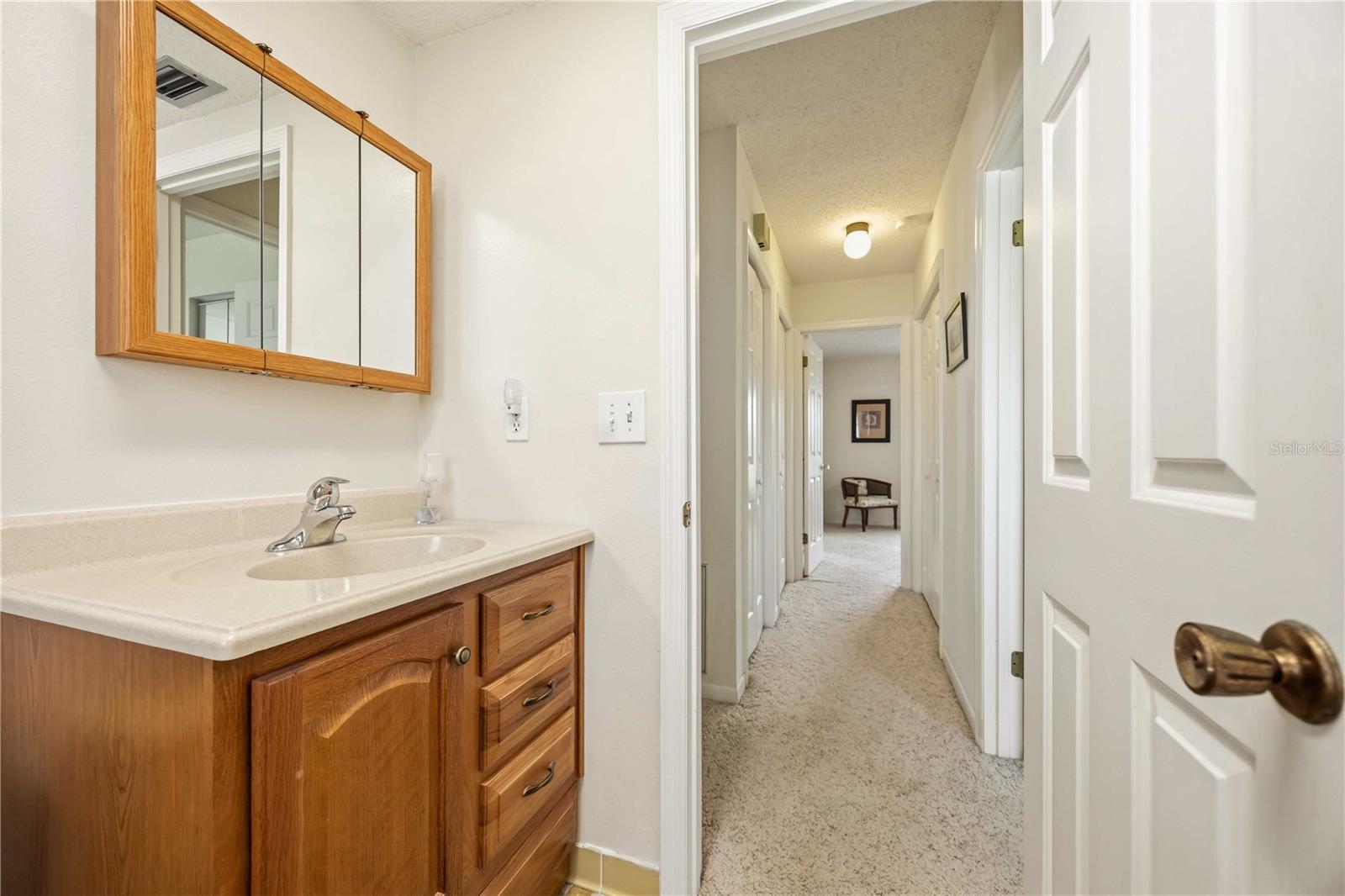 Image 31 of 60 For 886 4th Street