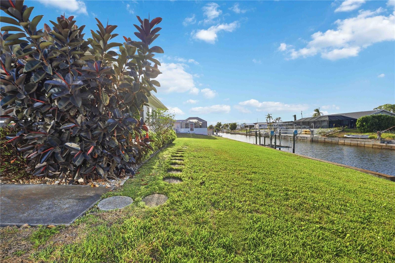 Image 40 of 60 For 886 4th Street