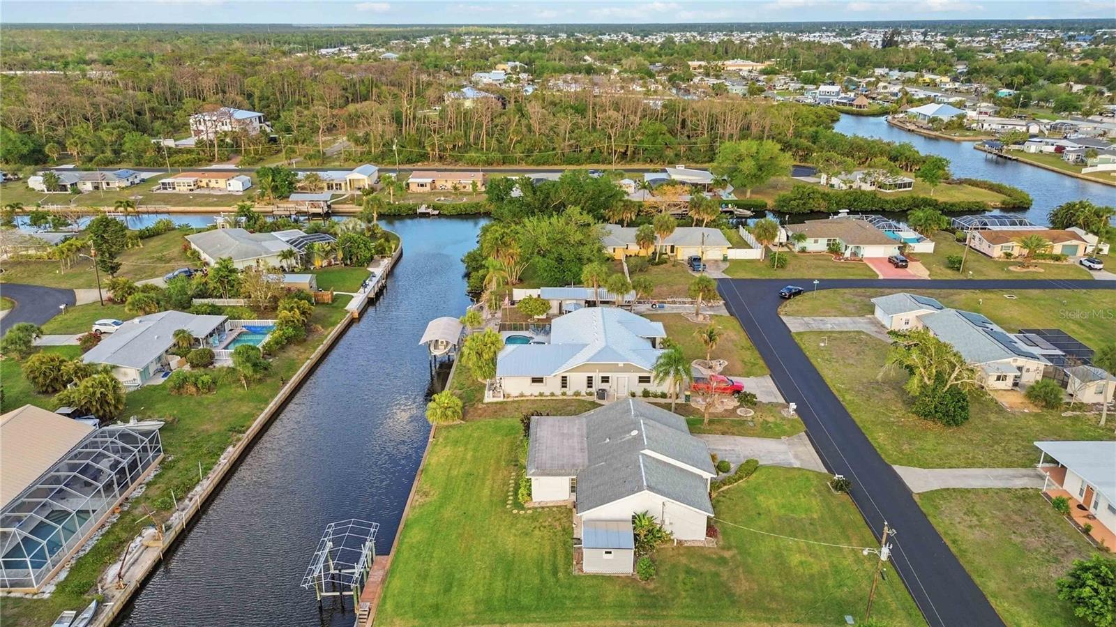 Image 53 of 60 For 886 4th Street