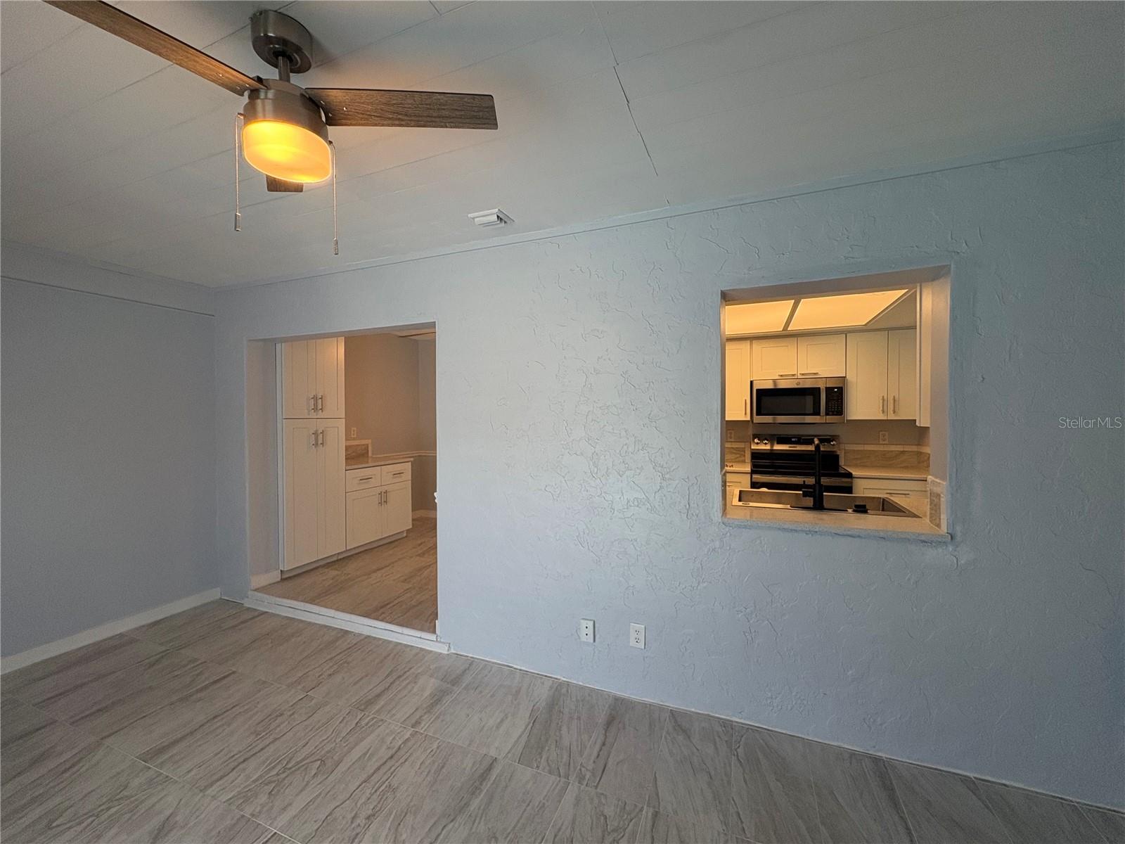 Image 14 of 22 For 6522 Samoa Drive