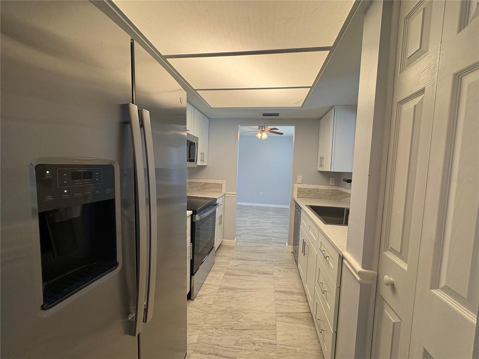 Image 5 of 22 For 6522 Samoa Drive