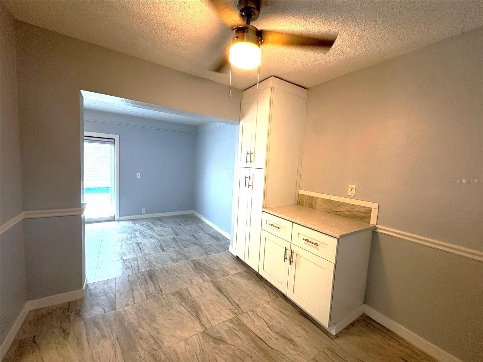 Image 6 of 22 For 6522 Samoa Drive